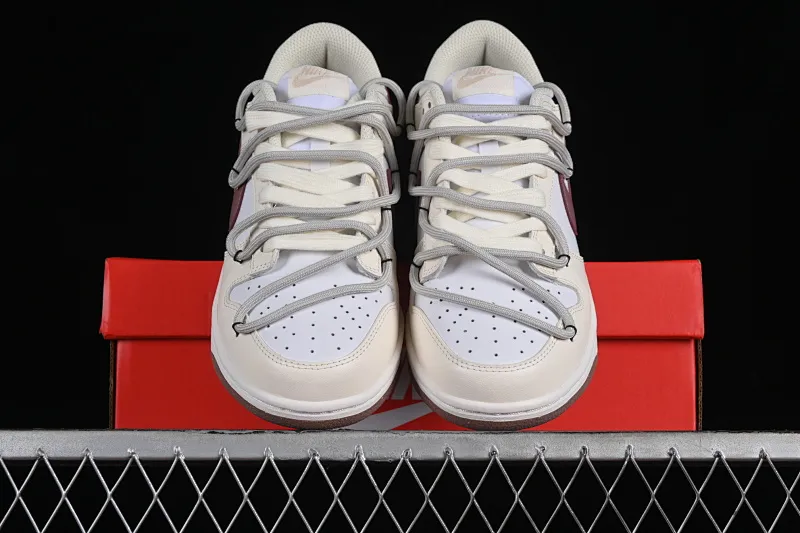All categories Nk SB Dunk series Nk SB Dunk Low low-top sneakers Nk Dunk Low "Next Nature" milk white dark brown SB strap low-top casual sneakers DD1873-103
